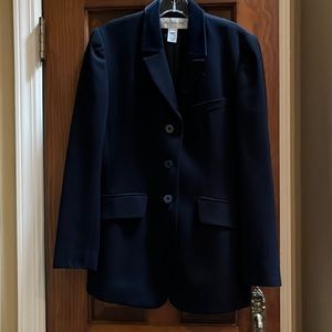 Navy blue blazer with velvet color